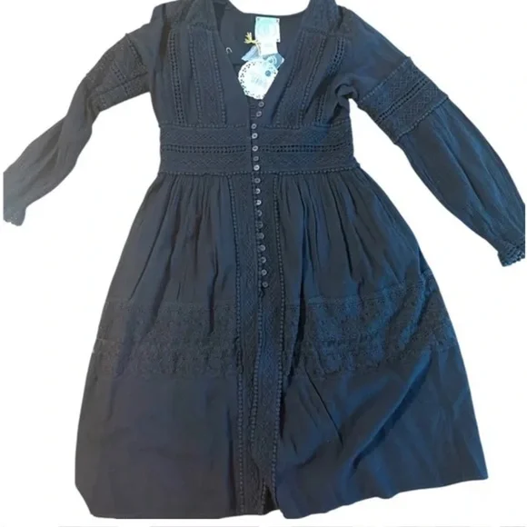 Chic Black Long Sleeve Dress - Picture 7 of 11